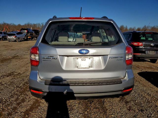 Subaru Forester 2.5i Image 2