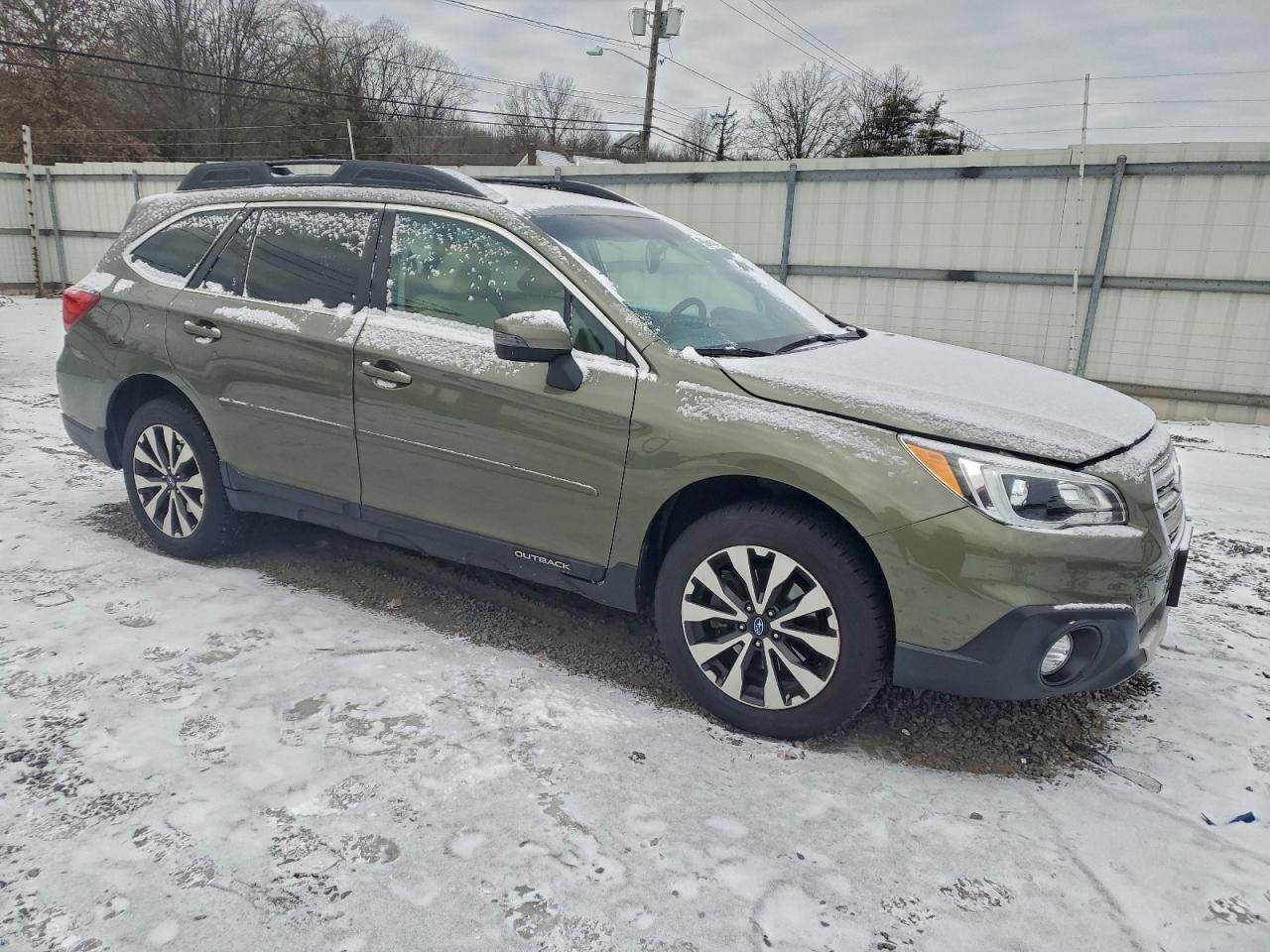 Subaru Outback 2.5i Limited Image 11