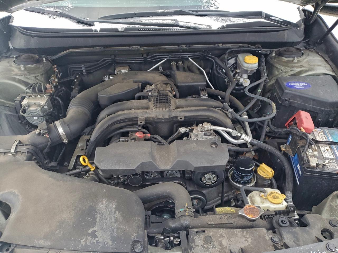 Subaru Outback 2.5i Limited Image 6