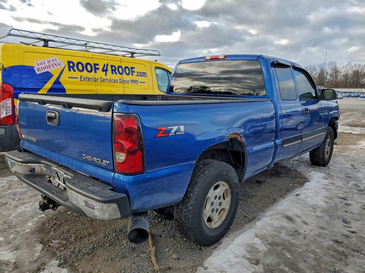 Chevrolet Silverado K1500 Image 11