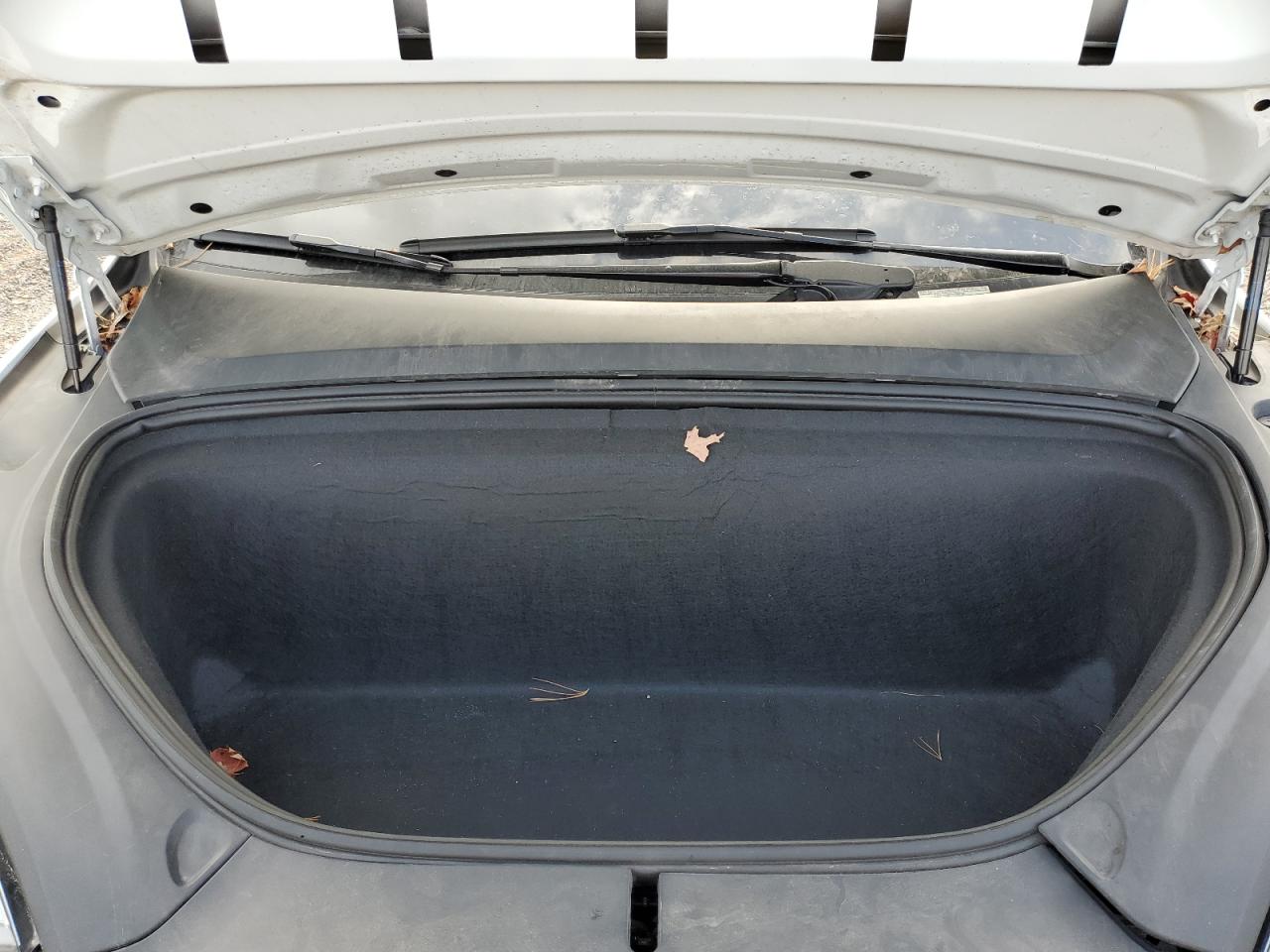 Tesla Model X Image 11