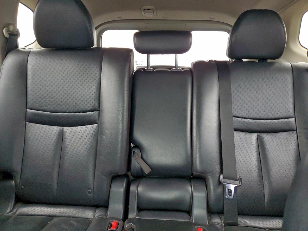 Nissan Rogue S Image 9