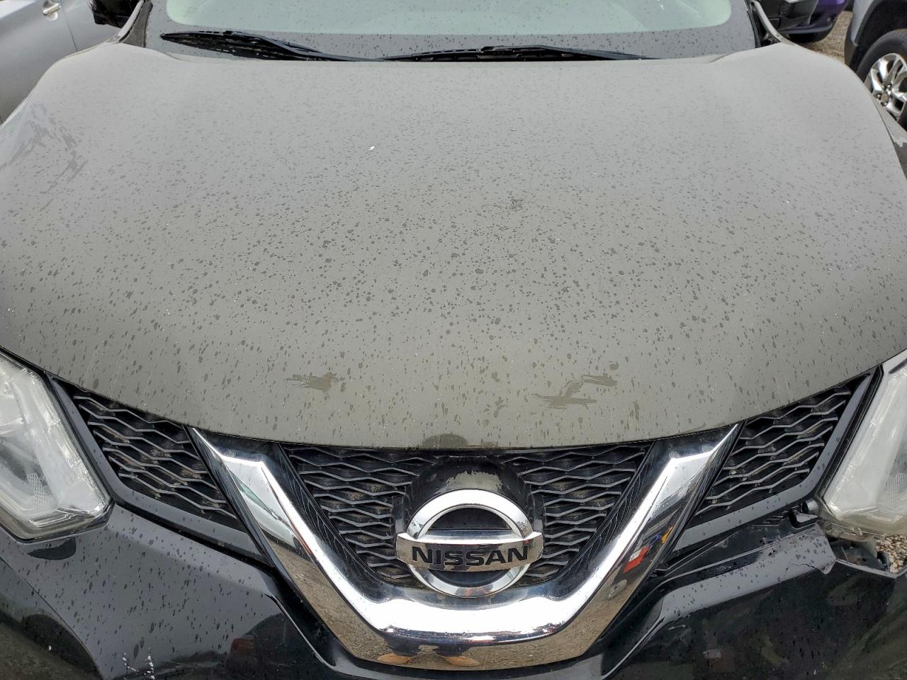 Nissan Rogue S Image 12