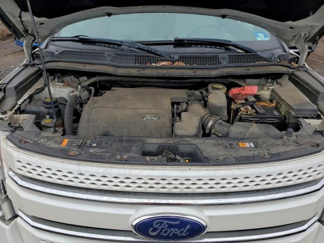 Ford Explorer Limited Image 12