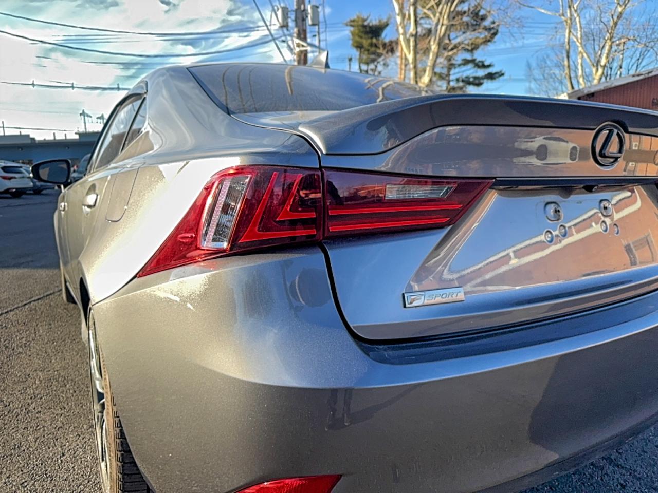 Lexus Is 300 Image 13