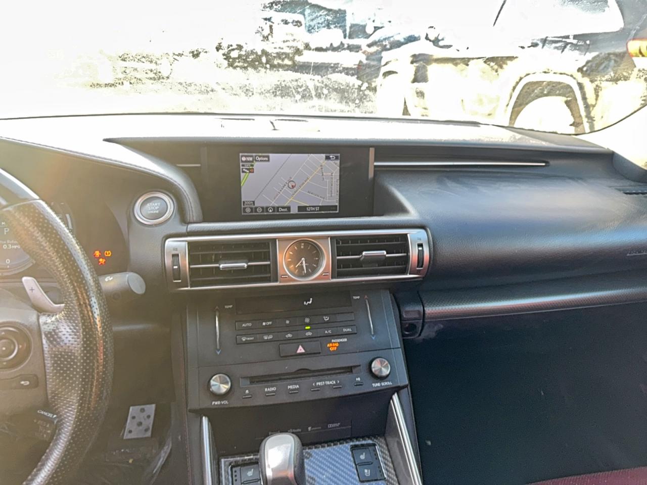 Lexus Is 300 Image 10