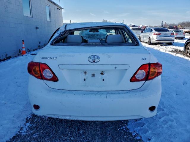 Toyota Corolla Base Image 3