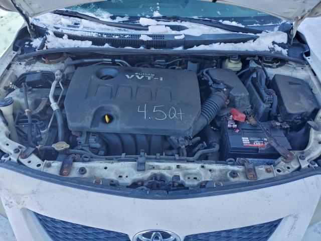 Toyota Corolla Base Image 11