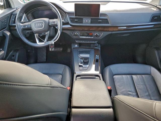 Audi Q5 Premium Plus Image 9