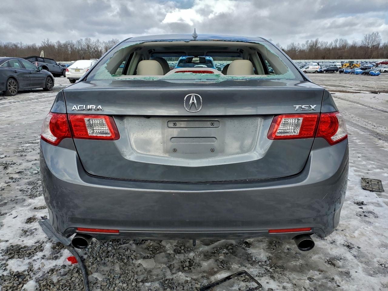 Acura TSX Image 6