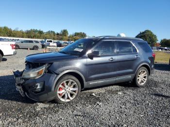  Salvage Ford Explorer