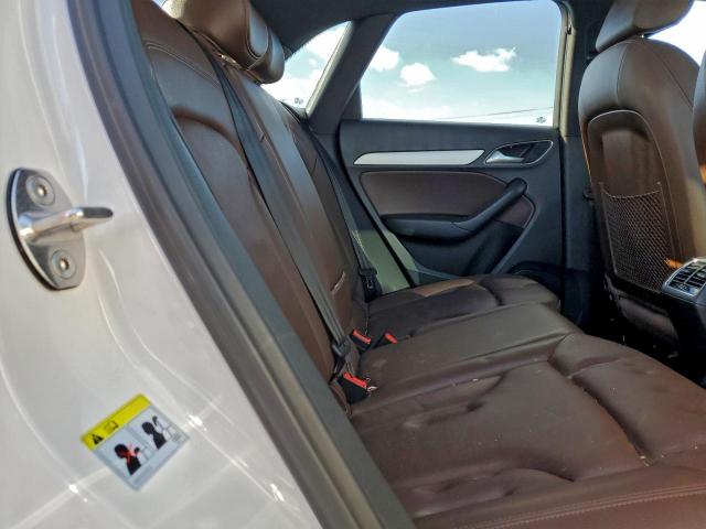 Audi Q3 Premium Image 5