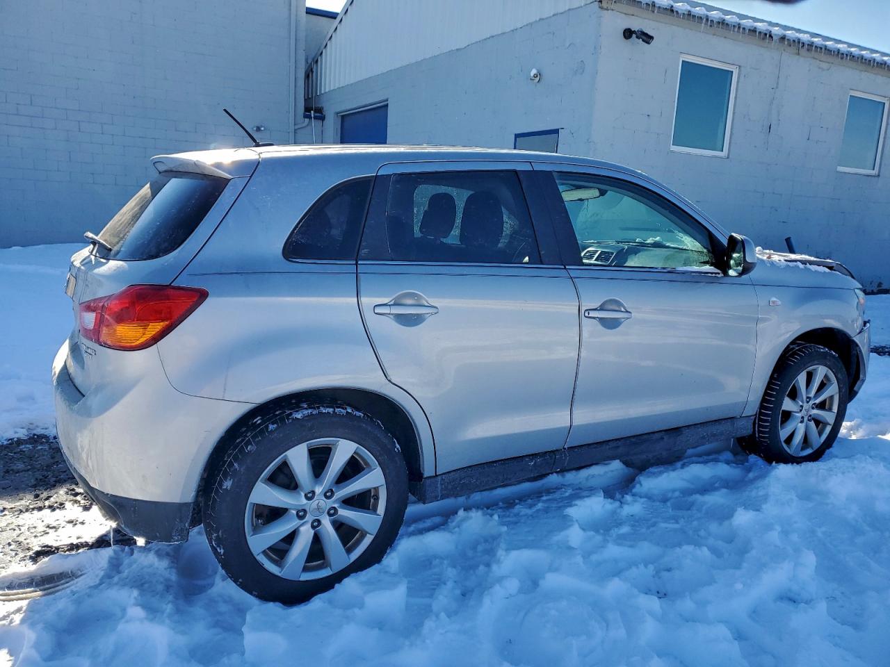 Mitsubishi Outlander Se Image 9