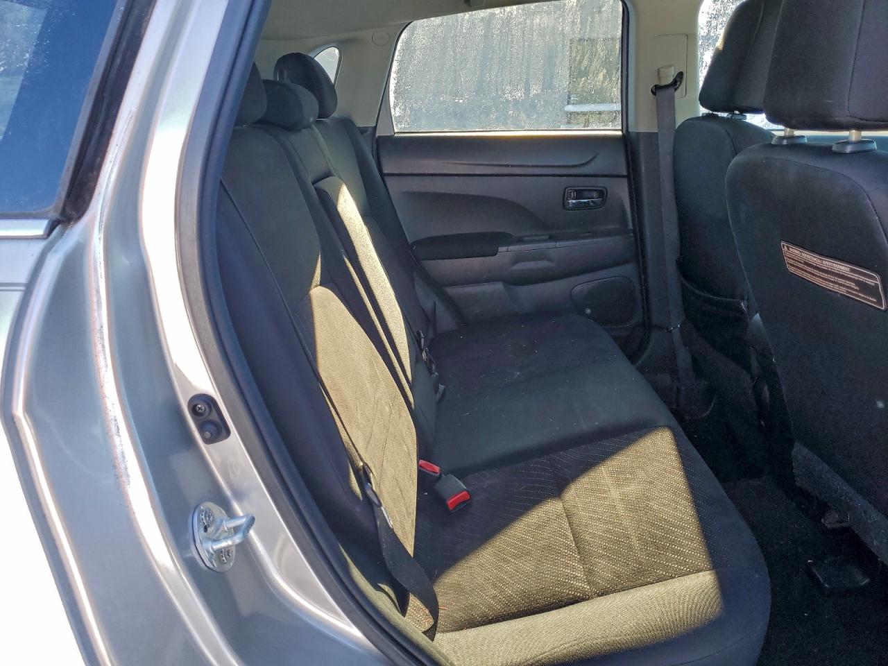 Mitsubishi Outlander Se Image 5