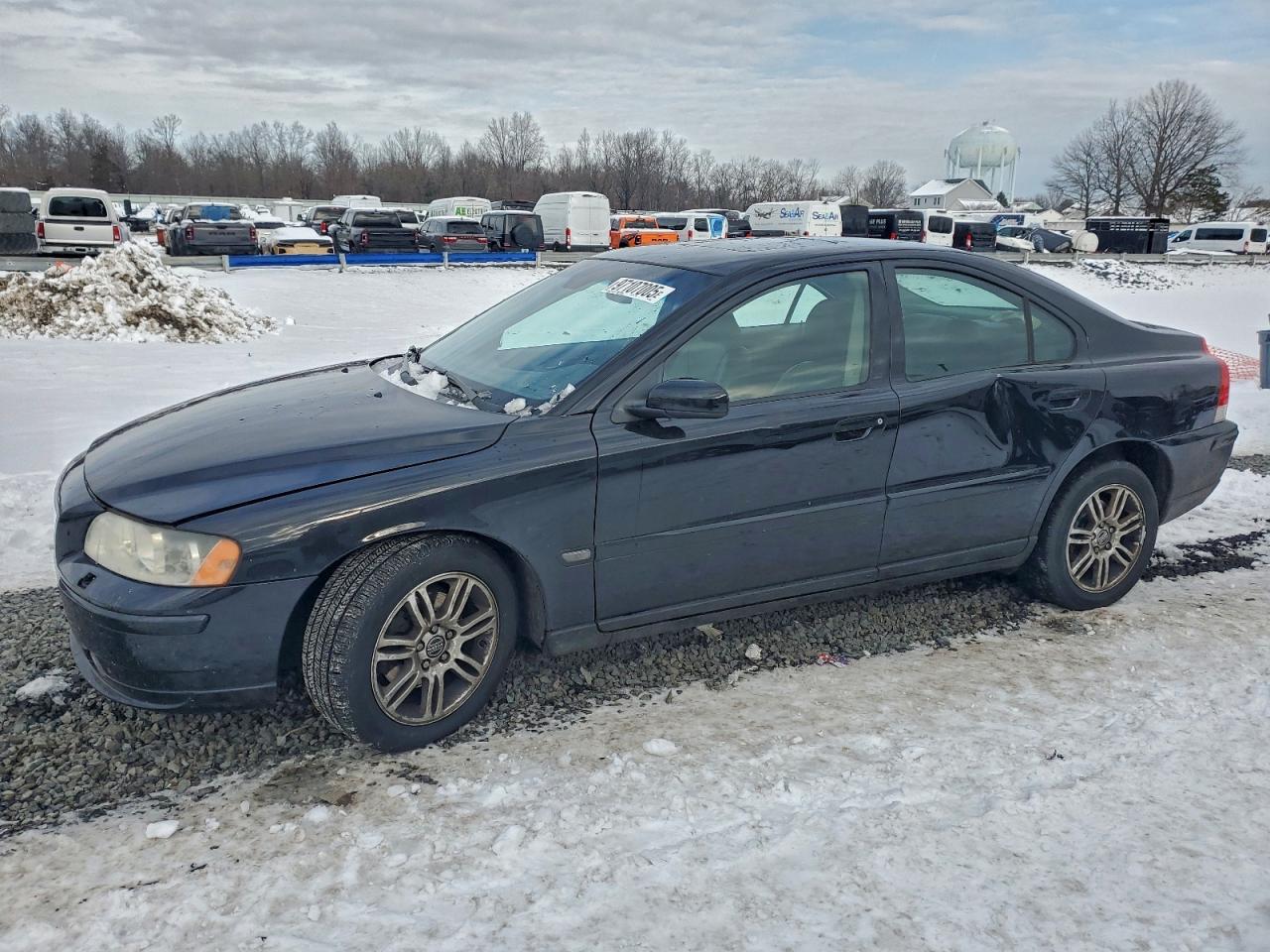 Volvo S60 2.5t Image 1
