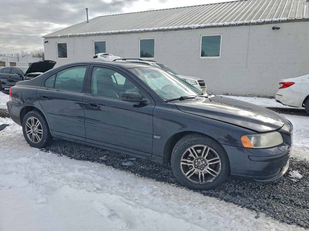 Volvo S60 2.5t Image 7