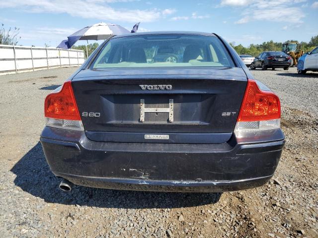 Volvo S60 2.5t Image 11