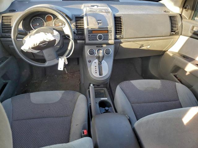Nissan Sentra 2.0 Image 6
