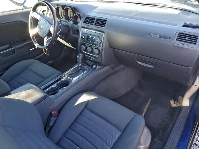 Dodge Challenger R/t Image 11