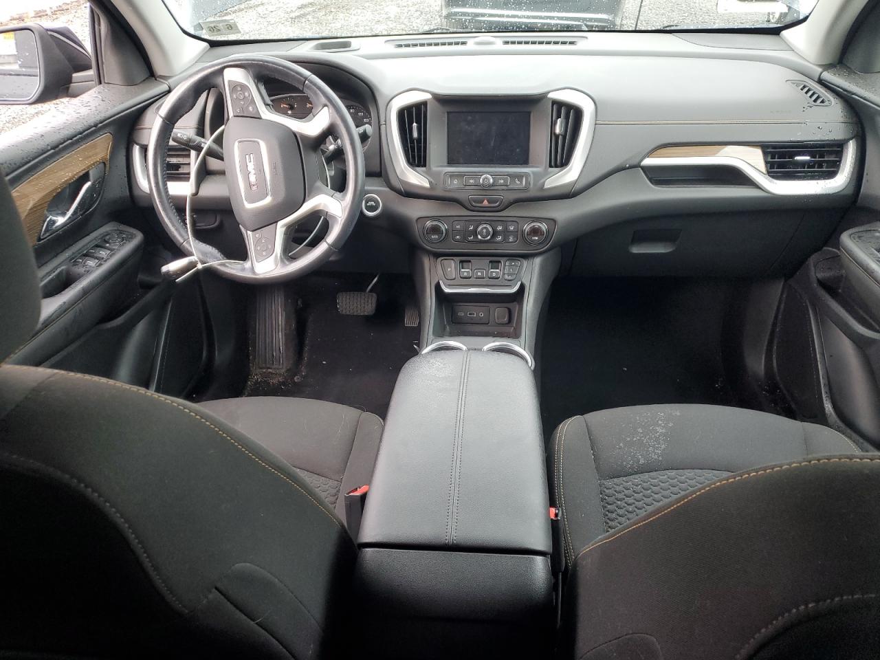 GMC Terrain Sle Image 3