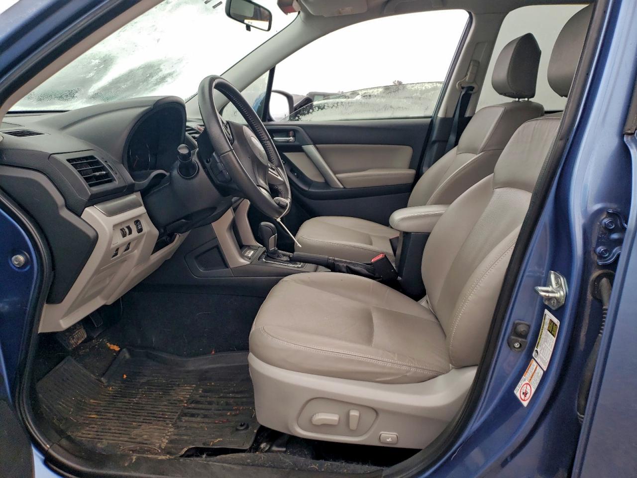 Subaru Forester 2.5i Touring Image 7