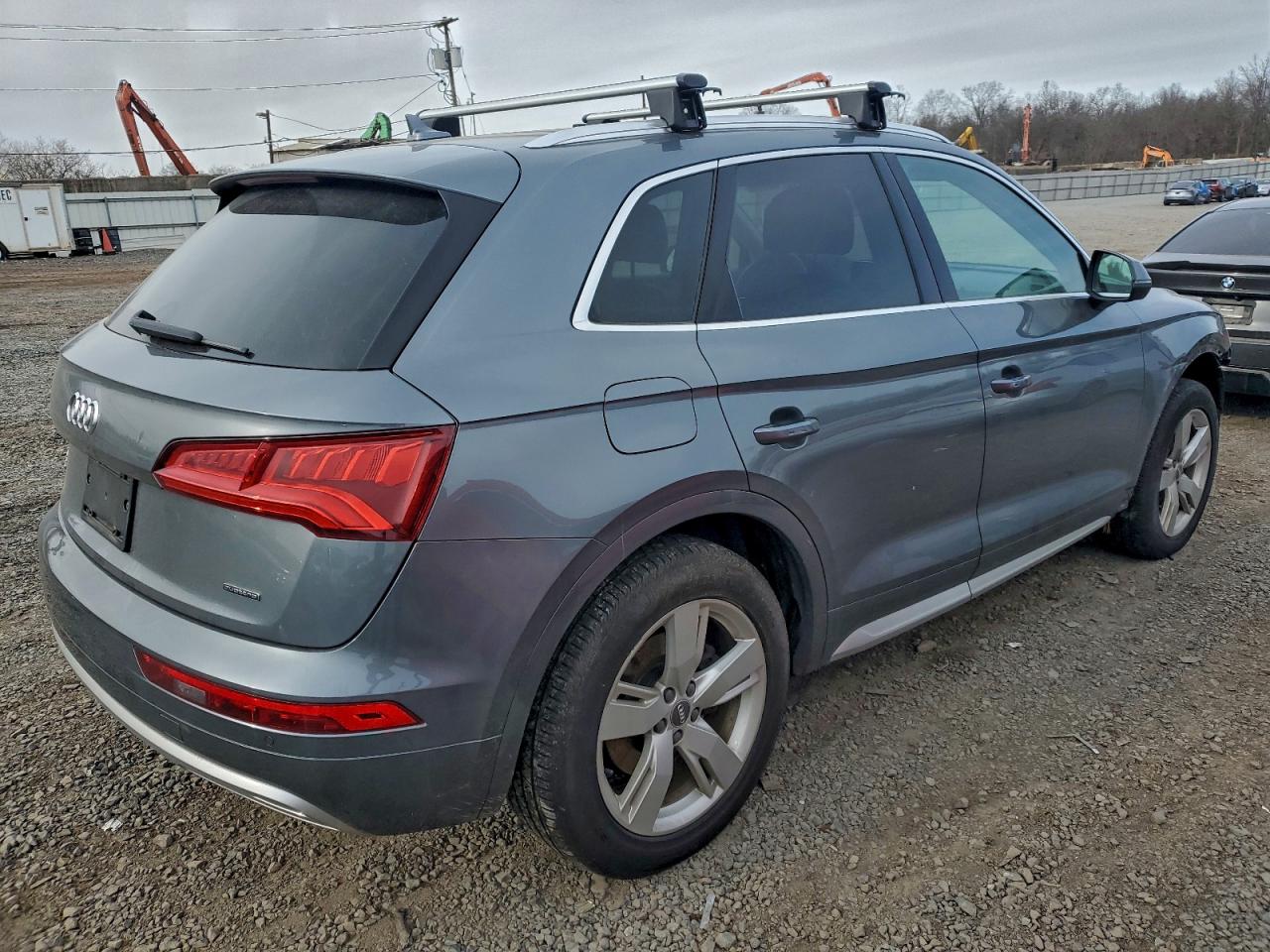 Audi Q5 Premium Plus Image 10