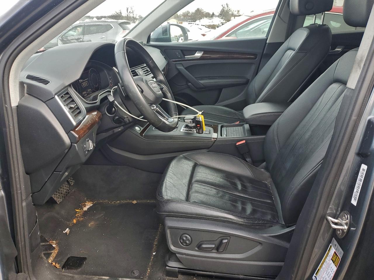 Audi Q5 Premium Plus Image 4