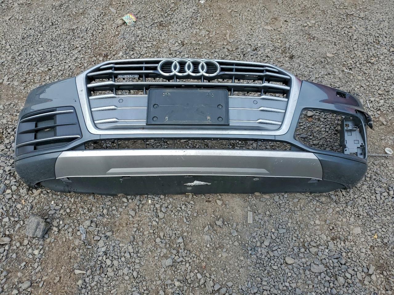 Audi Q5 Premium Plus Image 8