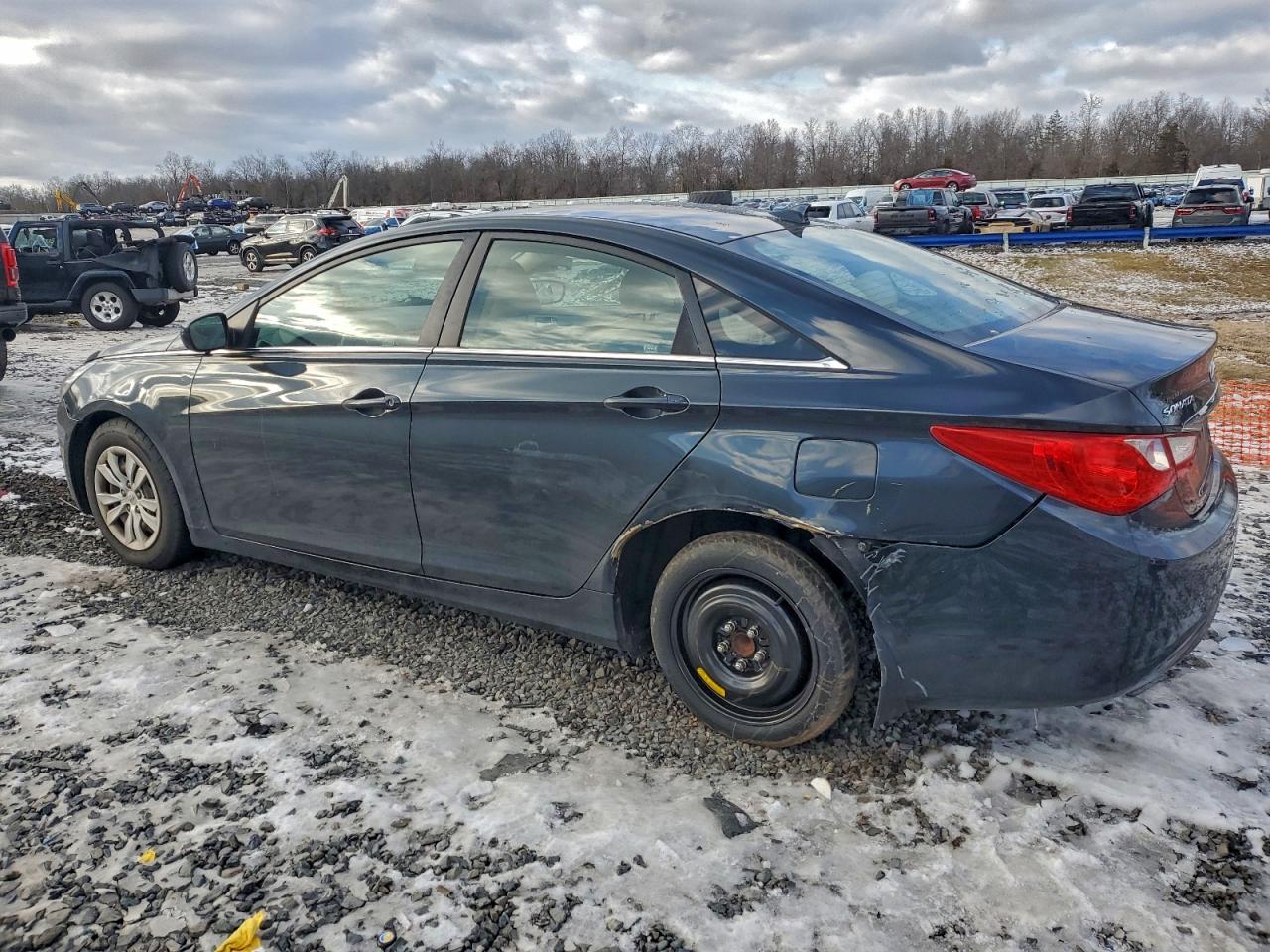 Hyundai SONATA Gls Image 2