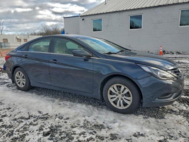 Hyundai SONATA Gls Image 4