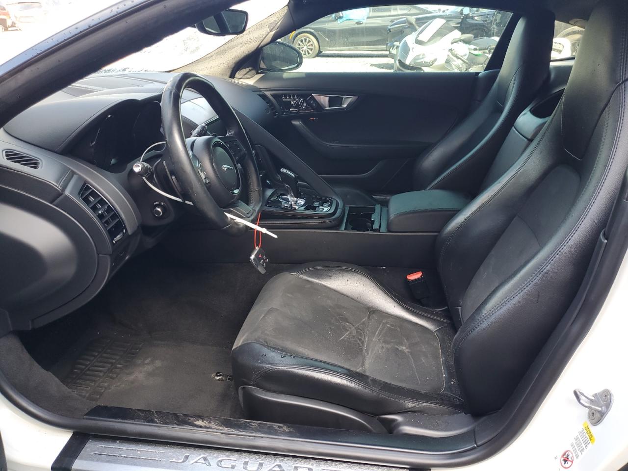 Jaguar F-TYPE Image 3